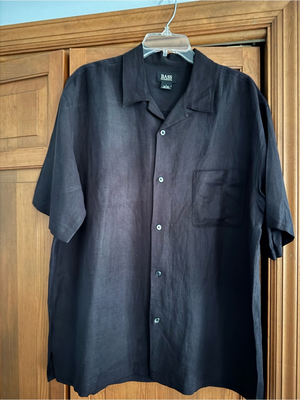 G.H. Bass & Co. Men's Black Short-Sleeve Button-Down Shirt